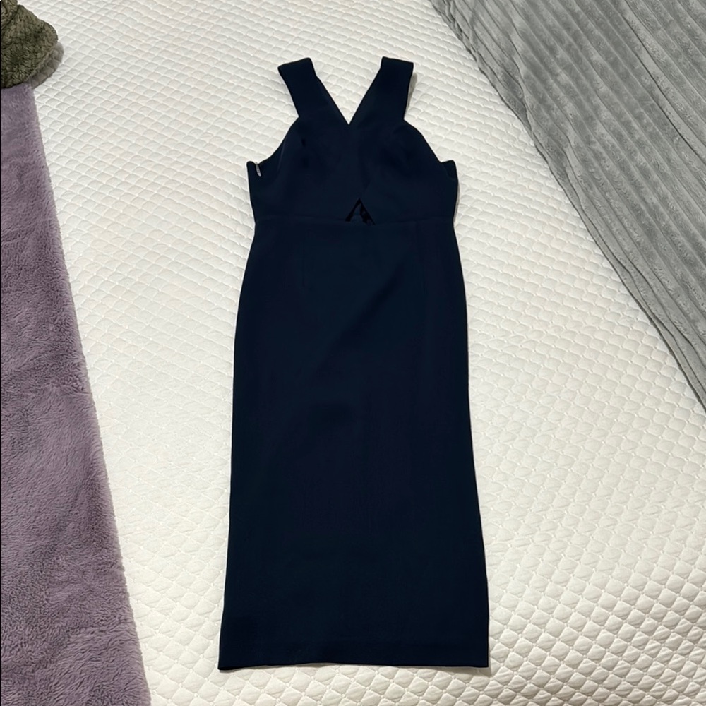 Elegant Navy Sleeveless Dress